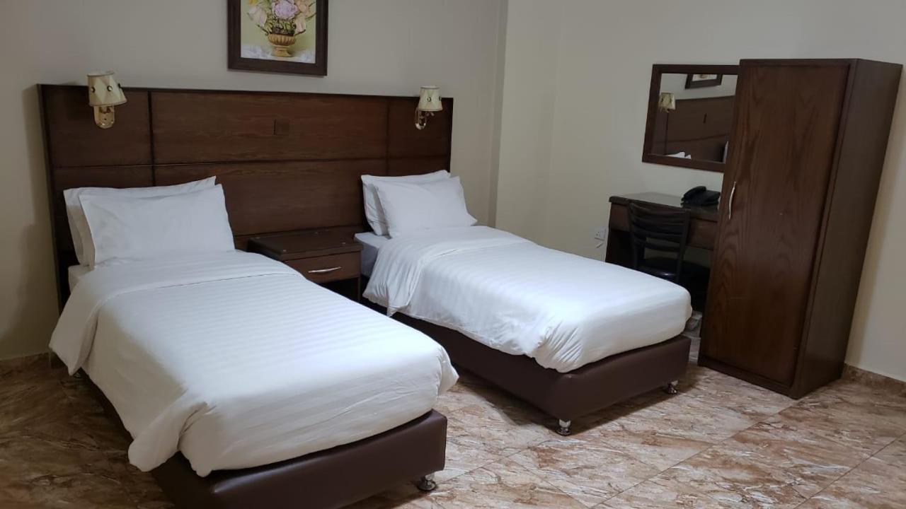 Karam Inn Aqaba Exterior foto